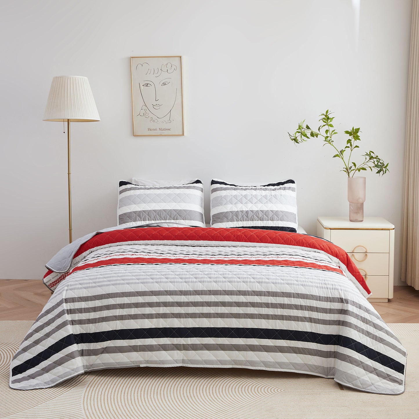 Bedmoon 3-piece All-season Stripe Reversible Soft Bedspread Quilt Set