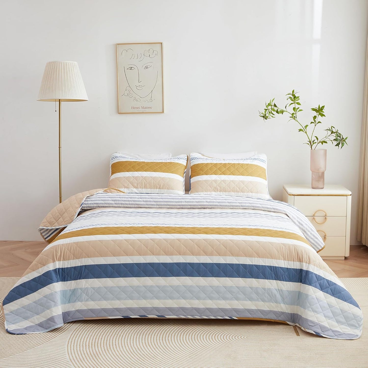 Bedmoon 3-piece All-season Stripe Reversible Soft Bedspread Quilt Set